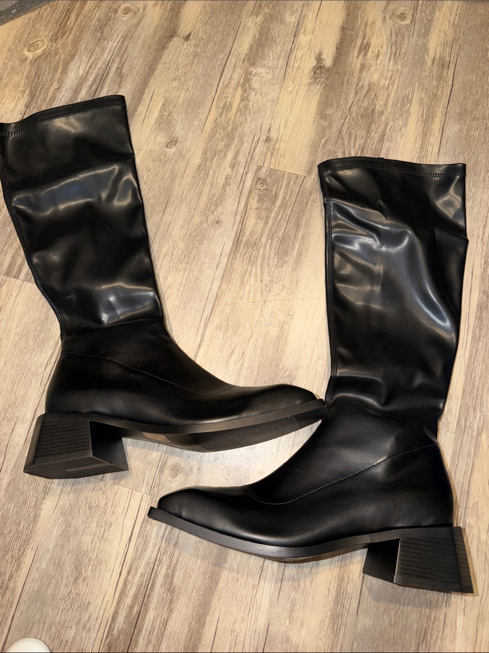 Vivianly Black Block Heel Boots